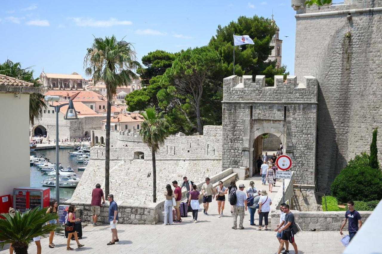 Guesthouse Nada Dubrovnik Bagian luar foto